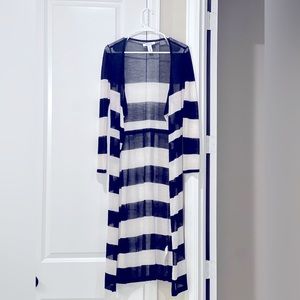 WHBM black and white duster